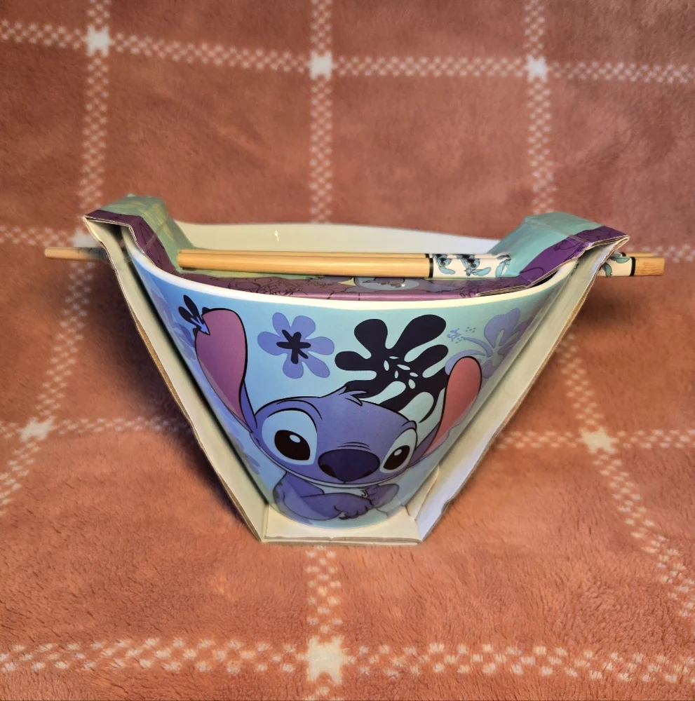🌺NEW Disney's Stitch 16oz Ramen Bowl with Chopsticks